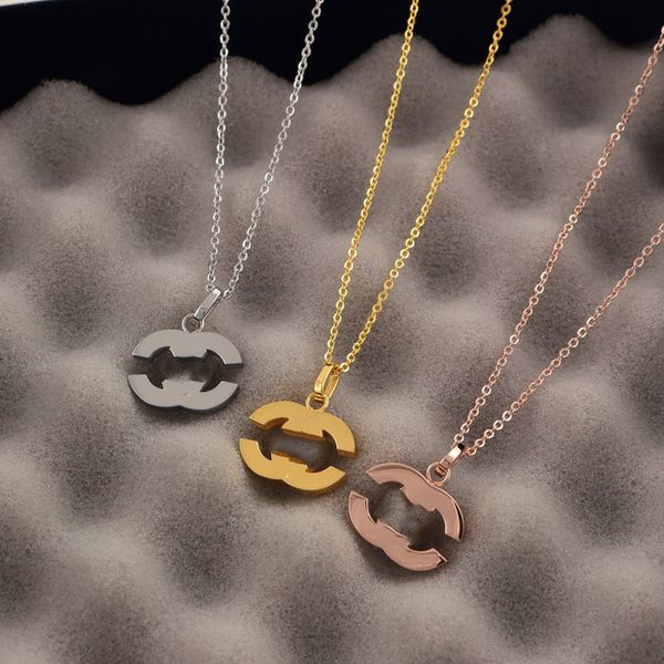luxury brand necklace elegant gold and silver plaid with diamonds fashion women's c letter necklace wedding party special designer jewe, Golden;silver
luxury brand necklace elegant gold and silver plaid with diamonds fashion women's c letter necklace wedding party special designer jewe, Golden;silver