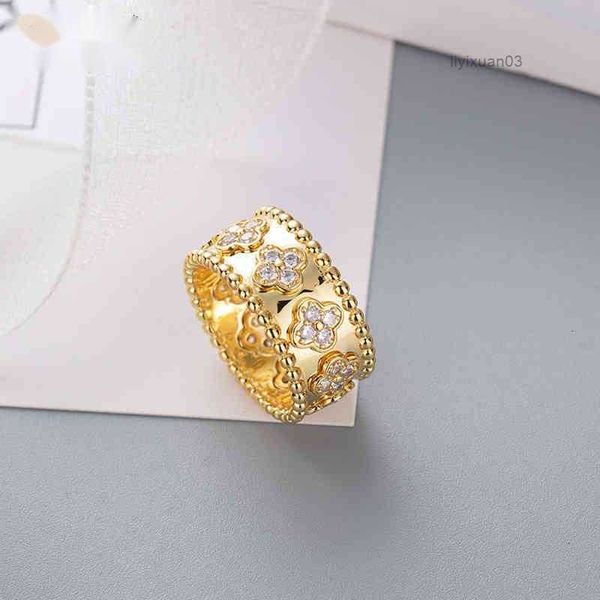 designer jewelry luxury classic 4/four leaf clover charm van kaleidoscope for girl women classic cleef diamond butterfly plated rose gold lu, Silver
designer jewelry luxury classic 4/four leaf clover charm van kaleidoscope for girl women classic cleef diamond butterfly plated rose gold lu, Silver