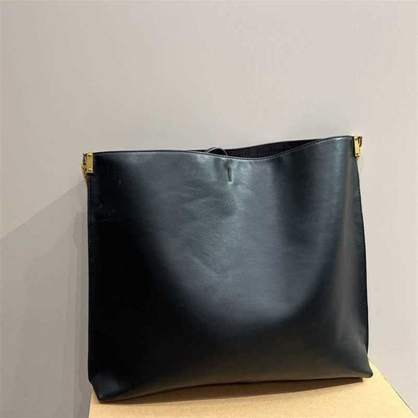 shopping bags designer bag women black purse luxury leather large tote fashion chain underarm shoulder womens handbag 221214 
shopping bags designer bag women black purse luxury leather large tote fashion chain underarm shoulder womens handbag 221214
