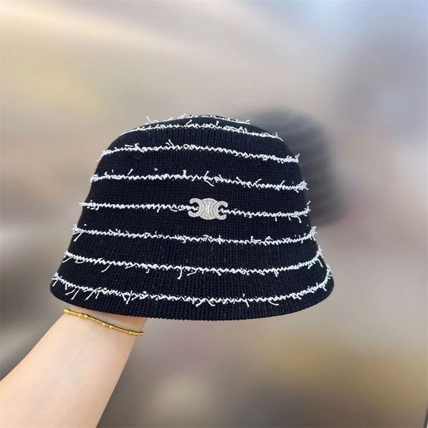 2023 designers hat mens womens bucket hat fitted cap sun prevent bonnet beanie baseball cap snapbacks outdoor fishing knitted caps aa8522, Blue;gray
2023 designers hat mens womens bucket hat fitted cap sun prevent bonnet beanie baseball cap snapbacks outdoor fishing knitted caps aa8522, Blue;gray