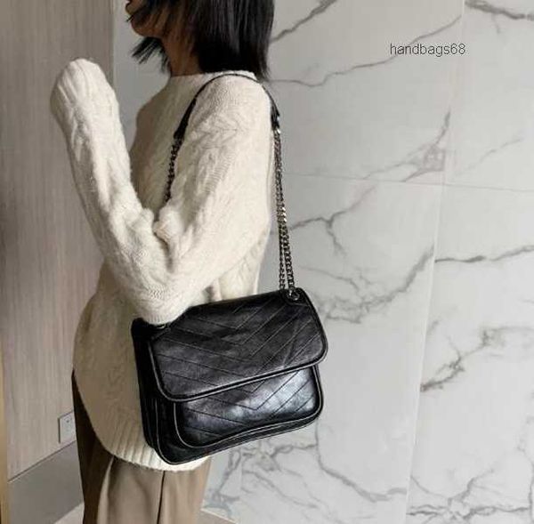 designer medium vintage leather crossbody shoulder bag front flap metal chain bags with leather 498894
designer medium vintage leather crossbody shoulder bag front flap metal chain bags with leather 498894
