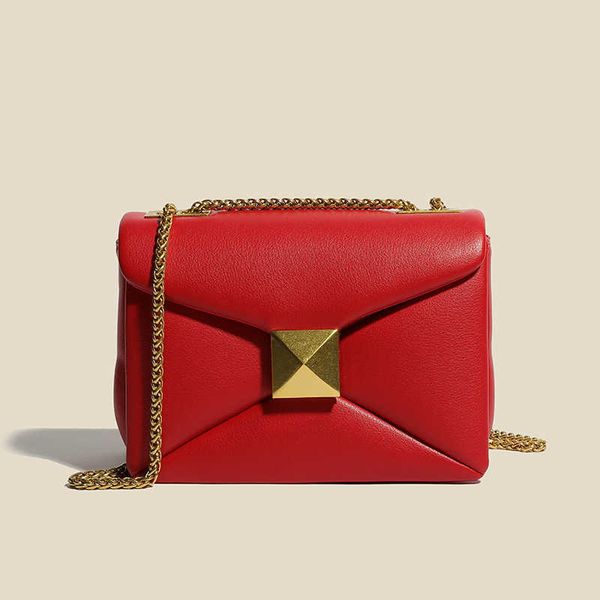 ladiesearly velatninio designer bag spring for woman bags korean version rivet niche chain 2023 new design versatile trend portable leather
ladiesearly velatninio designer bag spring for woman bags korean version rivet niche chain 2023 new design versatile trend portable leather