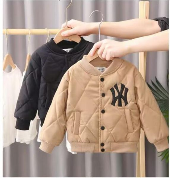 23ss new children's autumn winter baseball jackets boy black letter embroider outwear girls coat fashion cotton padded jacket baby jack, Blue;gray
23ss new children's autumn winter baseball jackets boy black letter embroider outwear girls coat fashion cotton padded jacket baby jack, Blue;gray