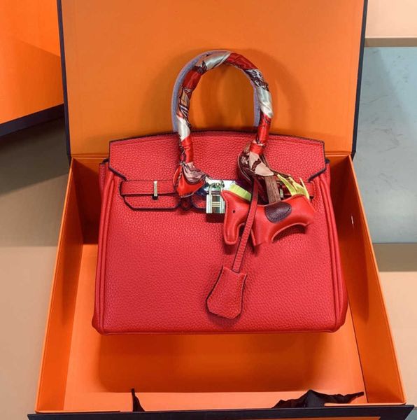 birkin designer bag women tote luxury handbag brand shoulder bags large capacity multifunctional with original dust foreign style handbag
birkin designer bag women tote luxury handbag brand shoulder bags large capacity multifunctional with original dust foreign style handbag