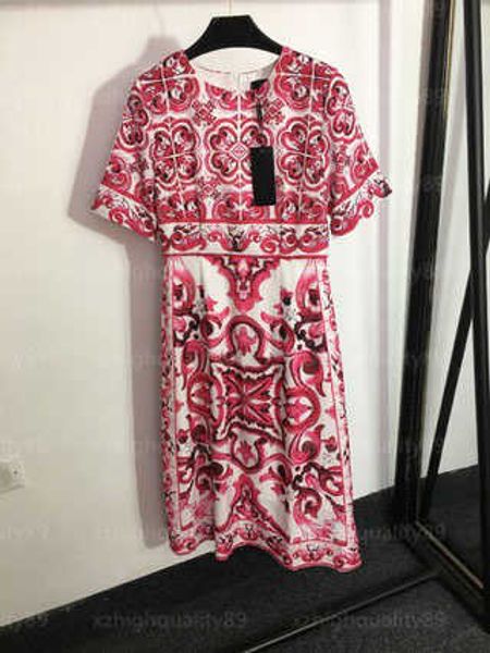 women skirts designer luxury party dresses summer skirt vintage floral print round neck waisted short sleeve fashion lady dress womens desig, Black;gray
women skirts designer luxury party dresses summer skirt vintage floral print round neck waisted short sleeve fashion lady dress womens desig, Black;gray
