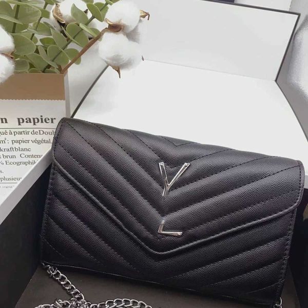 stylish design shoulder bag women's handbag leather wallet pu leather clamshell luxury chain crossbody envelope bag
stylish design shoulder bag women's handbag leather wallet pu leather clamshell luxury chain crossbody envelope bag