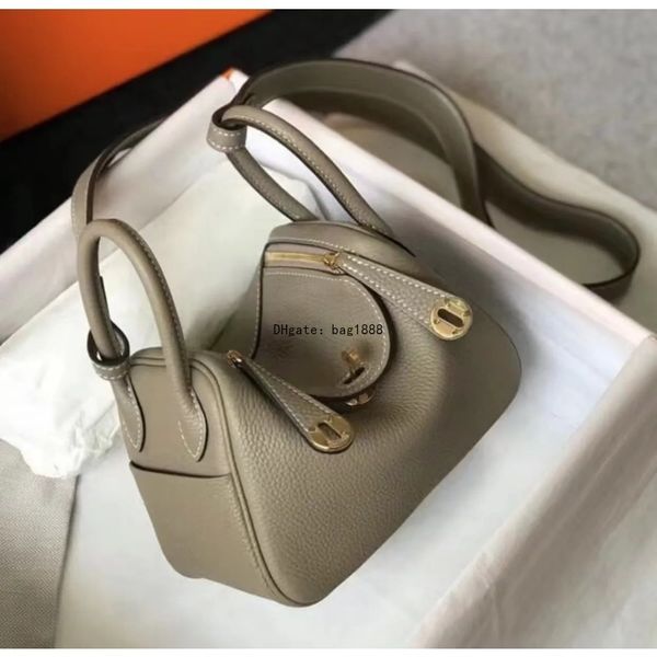 7a designer mini 19cm shoulder bags lady soft real cowskin crossbody bag women totes genuine leather handbag purse
7a designer mini 19cm shoulder bags lady soft real cowskin crossbody bag women totes genuine leather handbag purse