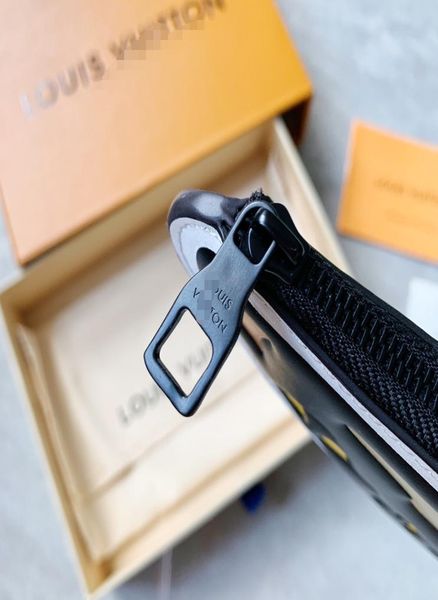 leather n60388 nigo duck change card holder key chain new style5981048, Slivery;golden
leather n60388 nigo duck change card holder key chain new style5981048, Slivery;golden