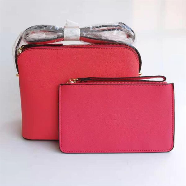 women luxurys designers handbags wallet wristle cross body shoulder bags crossbody shell bag purses fashion messenger bag 2 pcs se3011, Red;black
women luxurys designers handbags wallet wristle cross body shoulder bags crossbody shell bag purses fashion messenger bag 2 pcs se3011, Red;black