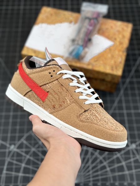 2023 new arrived skateboarder clot x dnks low sp cork natural flax coconut milk baroque men women designer athletics sneakers
2023 new arrived skateboarder clot x dnks low sp cork natural flax coconut milk baroque men women designer athletics sneakers