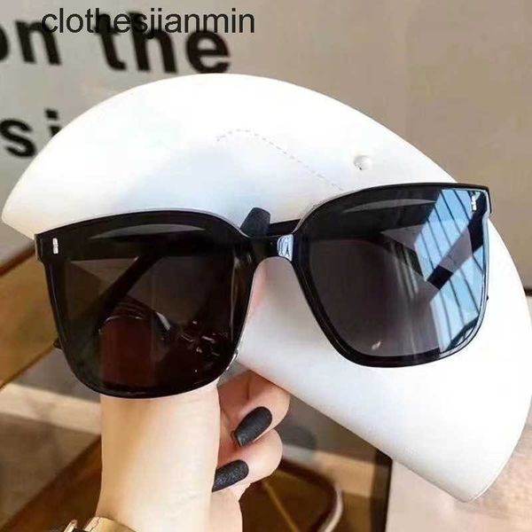 luxury sunglasses factory for sale break-word; none; heighg family large frame high-quality sunglass metal rice nails fashionable tiktok ver, White;black
luxury sunglasses factory for sale break-word; none; heighg family large frame high-quality sunglass metal rice nails fashionable tiktok ver, White;black