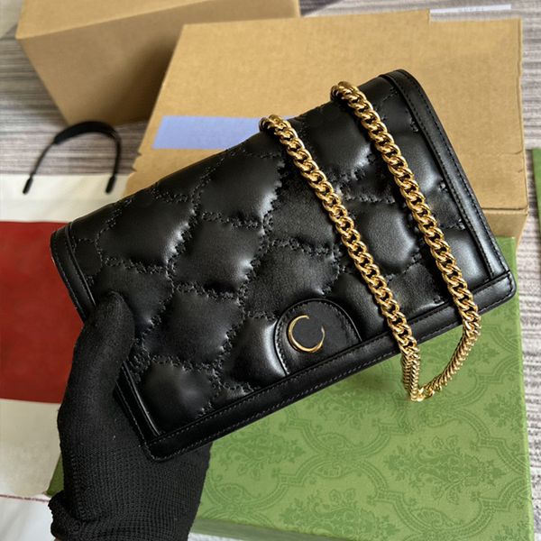 fashion designer bag womens leather solid color shoulder bag temperament chain crossbody bag mini portable wallet card bag passport holder 7
fashion designer bag womens leather solid color shoulder bag temperament chain crossbody bag mini portable wallet card bag passport holder 7