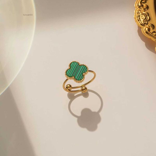 designer jewelry luxury classic 4/four leaf clover charm van kaleidoscope for girl women classic cleef diamond butterfly plated rose gold lu, Silver
designer jewelry luxury classic 4/four leaf clover charm van kaleidoscope for girl women classic cleef diamond butterfly plated rose gold lu, Silver