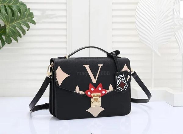 luxurys designers bag monograms printing pochette women handbag messenger bags pu leather crafty metiss elegant womens shoulder crossbody ba
luxurys designers bag monograms printing pochette women handbag messenger bags pu leather crafty metiss elegant womens shoulder crossbody ba