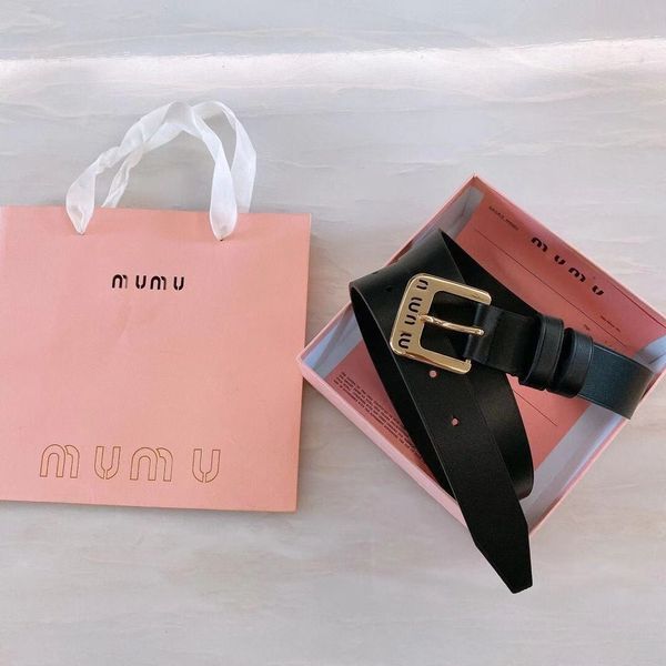 fashionable and versatile women's miu cowhide belt with flat pattern genuine leather high-end belt farfetch23 spring and autumn new pro, Black;brown
fashionable and versatile women's miu cowhide belt with flat pattern genuine leather high-end belt farfetch23 spring and autumn new pro, Black;brown