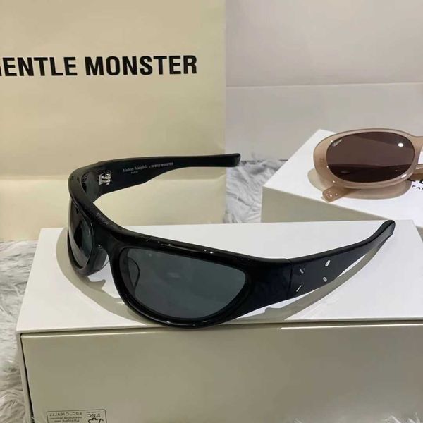 2023 new sunglasses magilla gm women's mm003 celebrity high fashion korean edition, White;black
2023 new sunglasses magilla gm women's mm003 celebrity high fashion korean edition, White;black