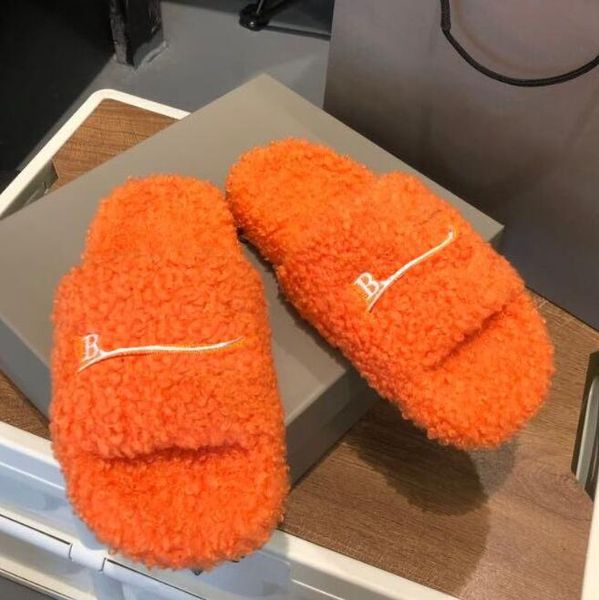 luxury designer men women slippers ladies wool slides winter fur fluffy furry warm letters sandals comfortable fuzzy girl flip flop slipper, Black
luxury designer men women slippers ladies wool slides winter fur fluffy furry warm letters sandals comfortable fuzzy girl flip flop slipper, Black