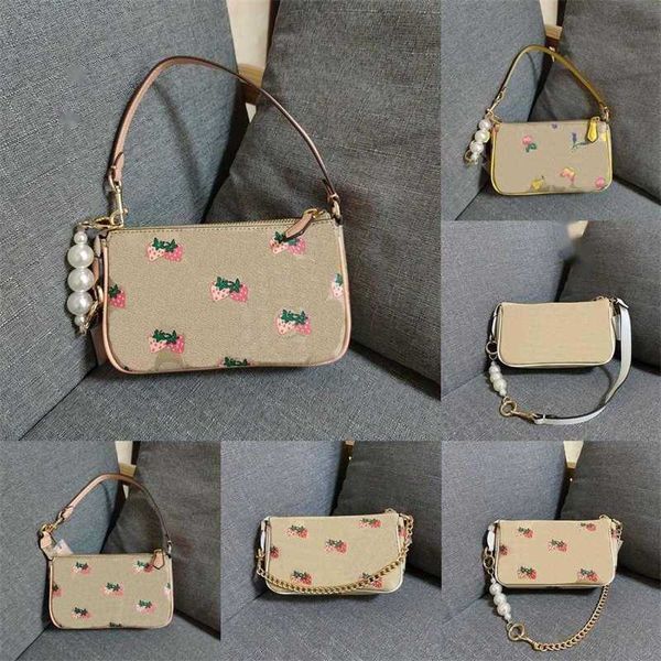 sell 26 styles underarm tote bag pearl chain designer bag women flower single shoulder bags c letter luxurys handbag strawberry mahjong bag
sell 26 styles underarm tote bag pearl chain designer bag women flower single shoulder bags c letter luxurys handbag strawberry mahjong bag