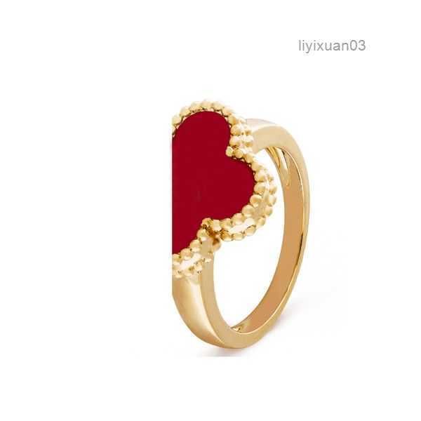 designer jewelry luxury classic 4/four leaf clover charm van kaleidoscope for girl women classic cleef diamond butterfly plated rose gold lu, Silver
designer jewelry luxury classic 4/four leaf clover charm van kaleidoscope for girl women classic cleef diamond butterfly plated rose gold lu, Silver