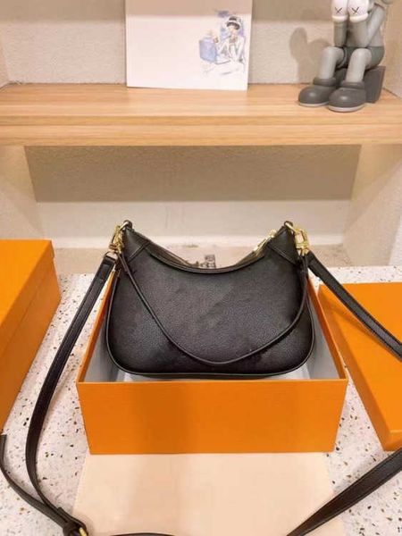 shoulder bags luxurys designers genuine leather bag spring in the city bagatelle bb handbags ladies chain shoulder patent diamond evening ba
shoulder bags luxurys designers genuine leather bag spring in the city bagatelle bb handbags ladies chain shoulder patent diamond evening ba