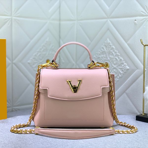 designer handbag crossbody bag luxury shoulder bag simple and generous genuine leather women's bag padlock exquisite handbag chain stra
designer handbag crossbody bag luxury shoulder bag simple and generous genuine leather women's bag padlock exquisite handbag chain stra