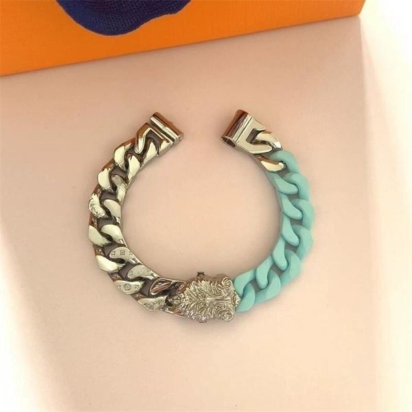 luxury designer bracelet link women lucky charm chain bracelets love trendy fashion shiny and eye-catching fine jewelry elegant temperament, Black
luxury designer bracelet link women lucky charm chain bracelets love trendy fashion shiny and eye-catching fine jewelry elegant temperament, Black