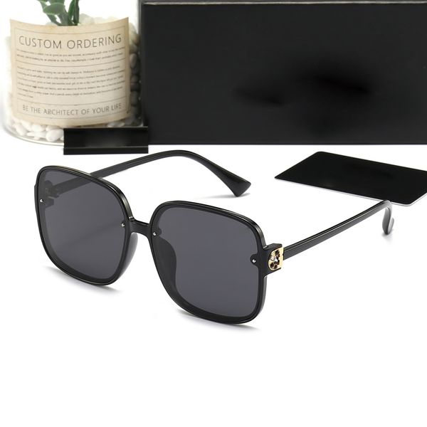 women designer sunglasses for man retro oval polygon sunglasses ins shopping travel party fashion clothing matching date shopping beach 5 co, White;black
women designer sunglasses for man retro oval polygon sunglasses ins shopping travel party fashion clothing matching date shopping beach 5 co, White;black