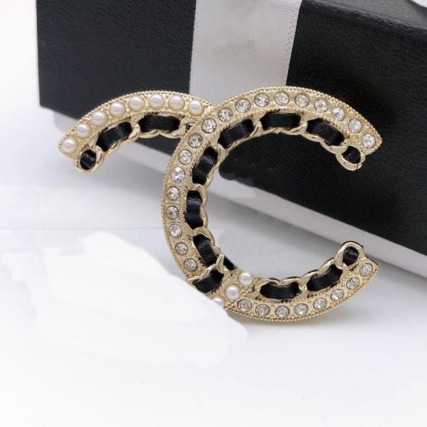 designer brooch fashion c women brooches metal luxury pins woman letter wedding gift party ccity 3456457, Gray
designer brooch fashion c women brooches metal luxury pins woman letter wedding gift party ccity 3456457, Gray