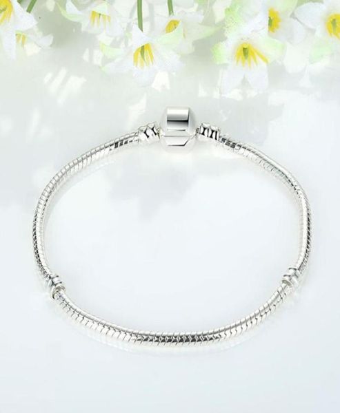 size 17-21cm 925 silver plated bracelet chain with barrel clasp diy beads fit logo bracelet jewelry 129 t22354518, Golden;silver
size 17-21cm 925 silver plated bracelet chain with barrel clasp diy beads fit logo bracelet jewelry 129 t22354518, Golden;silver