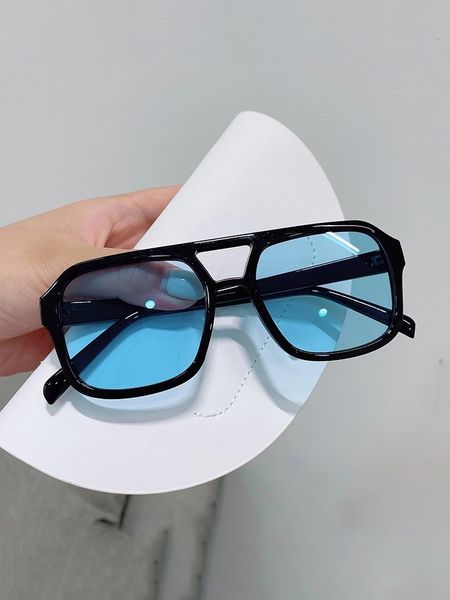 sunglasses fashion square women vintage frame female double beam sun glasses ocean gradient retro designer outdoor de sol 230729, White;black
sunglasses fashion square women vintage frame female double beam sun glasses ocean gradient retro designer outdoor de sol 230729, White;black