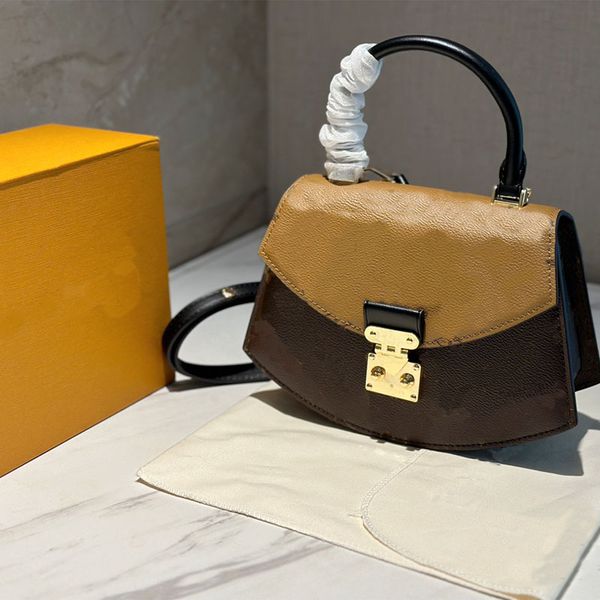 cross satchel pattern one shoulder bag lady's handbag flip lock buckle purse cowhide decorative long leather strap material women'
cross satchel pattern one shoulder bag lady's handbag flip lock buckle purse cowhide decorative long leather strap material women'