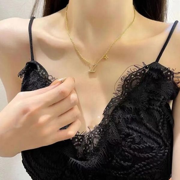 fashion women luxury designer necklace choker pendant chain 18k gold plated stainless steel letter necklaces wedding jewelry accessories x32, Silver
fashion women luxury designer necklace choker pendant chain 18k gold plated stainless steel letter necklaces wedding jewelry accessories x32, Silver