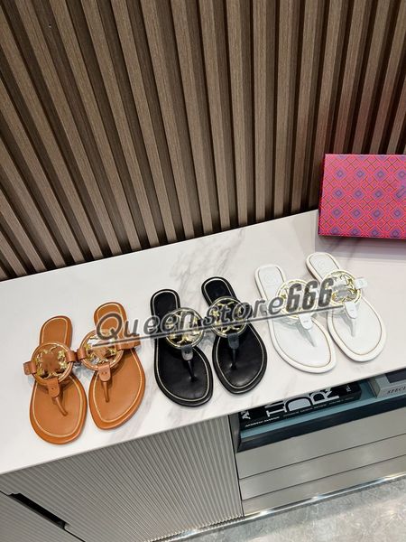 2023 new style ladies slippers double-layer luxury designer metal buckle sandals flat slippers ladies beach shoes outdoor travel fashion tor, Black
2023 new style ladies slippers double-layer luxury designer metal buckle sandals flat slippers ladies beach shoes outdoor travel fashion tor, Black