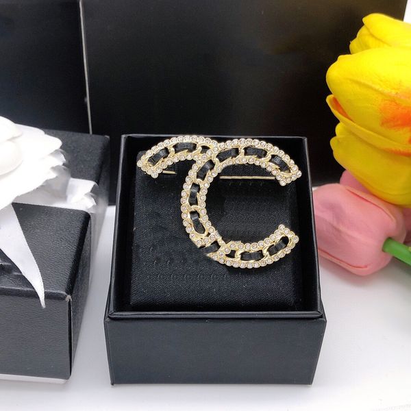 designer brooch fashion c women brooches metal luxury pins woman letter wedding gift party ccity 43231, Gray
designer brooch fashion c women brooches metal luxury pins woman letter wedding gift party ccity 43231, Gray