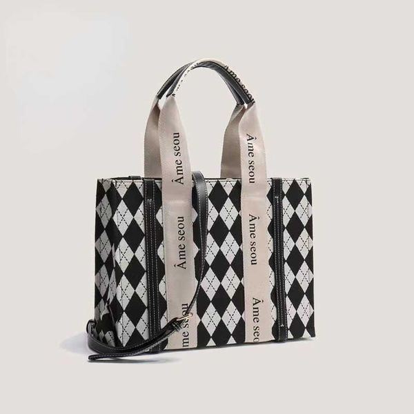 totes handbag women's canvas zipper shoulder bag checkered printed women's leisure handbag large capacity cotton shopping beach ba
totes handbag women's canvas zipper shoulder bag checkered printed women's leisure handbag large capacity cotton shopping beach ba