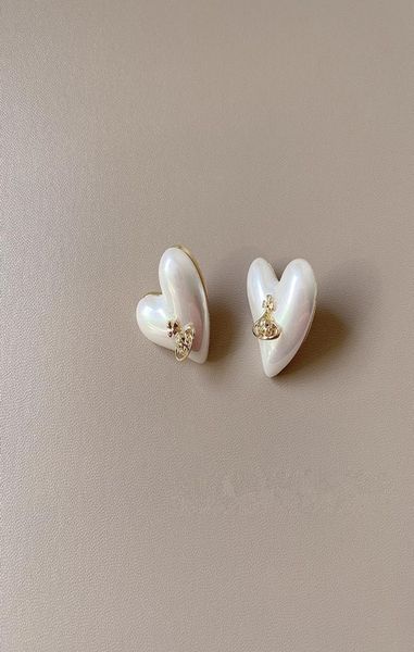e022 small fashionable temperament heartshaped women039s pearl earrings7756708, Golden
e022 small fashionable temperament heartshaped women039s pearl earrings7756708, Golden