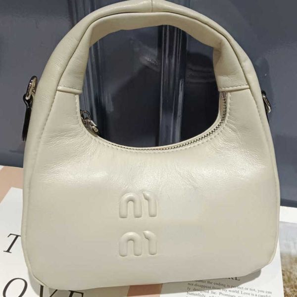 miu luxury hobo bag womens shoulder bags designer handbag 3d letter underarm totes clutch fashion crossbody purse lady wallet sale
miu luxury hobo bag womens shoulder bags designer handbag 3d letter underarm totes clutch fashion crossbody purse lady wallet sale