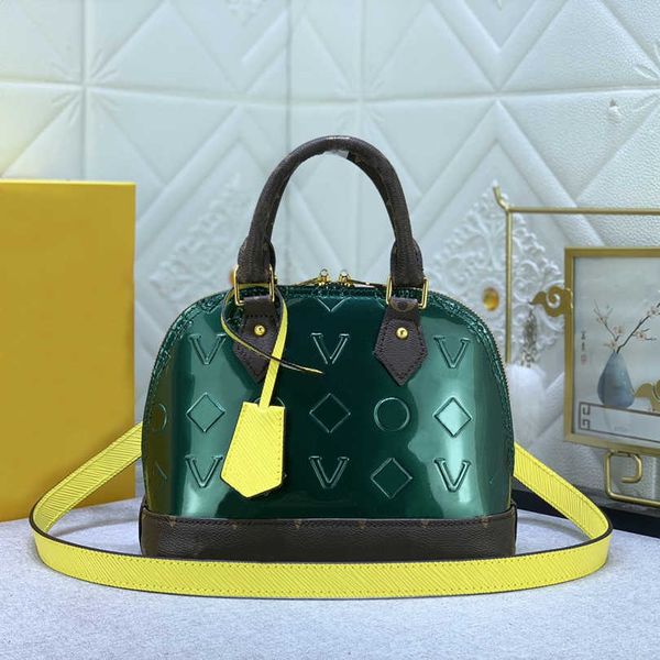 m53152 m44389 m91606 fashion shoulder bag luxury classic embossed-patent shell bags famous designer handbag women crossbody bag envelope pur
m53152 m44389 m91606 fashion shoulder bag luxury classic embossed-patent shell bags famous designer handbag women crossbody bag envelope pur
