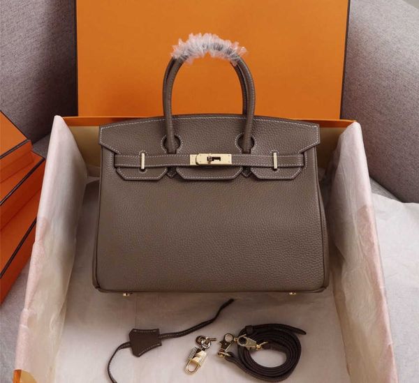designer shoulder bags fashion purse cowskin genuine leather handbag scarf charm with shoulders straps and packing birkin bag
designer shoulder bags fashion purse cowskin genuine leather handbag scarf charm with shoulders straps and packing birkin bag