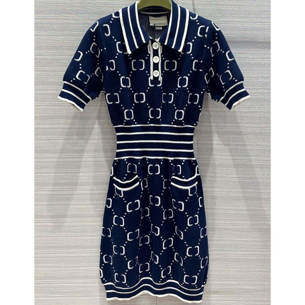 7.31 vintage temperament letter jacquard 100% wool knitted short sleeve slim collect waist dresses women, Black;gray
7.31 vintage temperament letter jacquard 100% wool knitted short sleeve slim collect waist dresses women, Black;gray