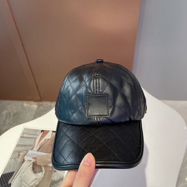 classic casual black leather diamond baseball cap designer men's women's cap street sports sunscreen ball cap, Blue;gray
classic casual black leather diamond baseball cap designer men's women's cap street sports sunscreen ball cap, Blue;gray
