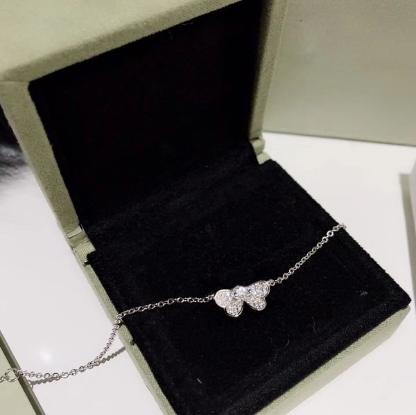 luxury jewelry love bracelet women's van charm cleef bracelet fashion jewelry stainless steel chain jeweler gilded designer bracelet, Golden;silver
luxury jewelry love bracelet women's van charm cleef bracelet fashion jewelry stainless steel chain jeweler gilded designer bracelet, Golden;silver
