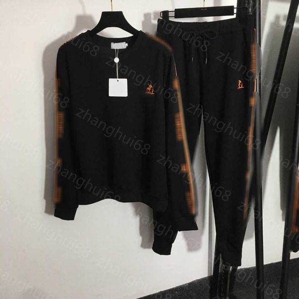 23ss women pants sets casual suit chest embroidery pattern ribbon edge round neck long sleeve hoodie elastic waist casual sweatpants sets wo, White
23ss women pants sets casual suit chest embroidery pattern ribbon edge round neck long sleeve hoodie elastic waist casual sweatpants sets wo, White