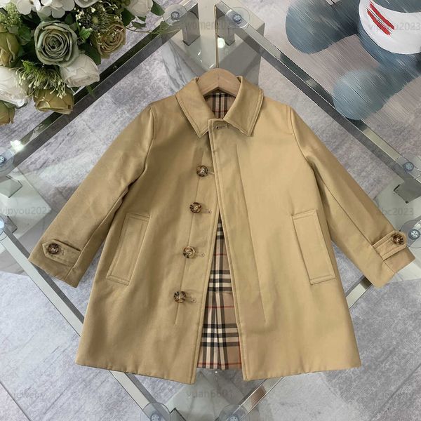 designer baby coats kids jacket double sided use windbreaker size 100-160 cm letter intaglio button decoration child outwear july26, Camo
designer baby coats kids jacket double sided use windbreaker size 100-160 cm letter intaglio button decoration child outwear july26, Camo