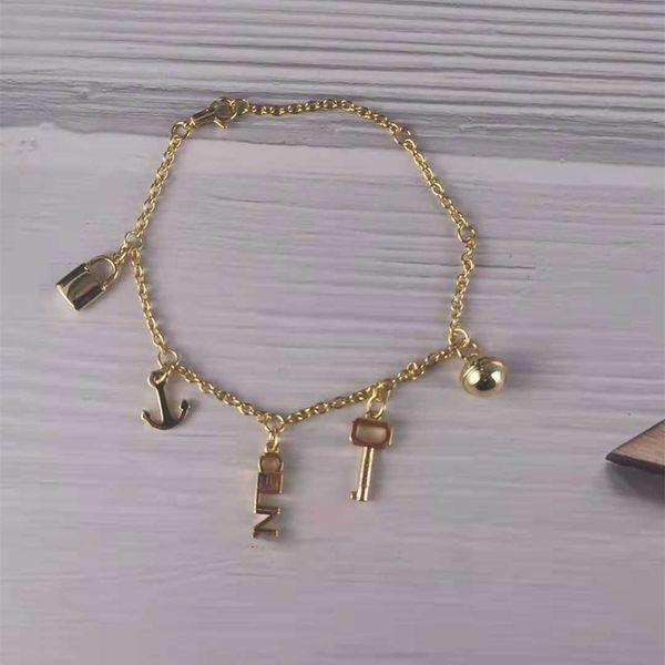 saijia celi lock key pendant bracelet women's 2021 new ins style personalized net red letter bracelet, Golden;silver
saijia celi lock key pendant bracelet women's 2021 new ins style personalized net red letter bracelet, Golden;silver