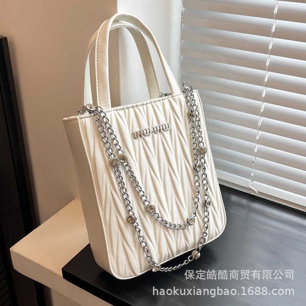designer bags handbag women chain crossbody bag texture portable diamond grid small square bag miu tote bag a9e8
designer bags handbag women chain crossbody bag texture portable diamond grid small square bag miu tote bag a9e8