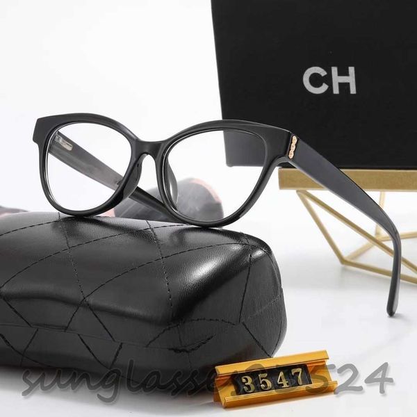 2023 designer mens sunglasses men designers sunglasses womens lens fashion party beach leisure glasses lmulti-color luxurys 3547, White;black
2023 designer mens sunglasses men designers sunglasses womens lens fashion party beach leisure glasses lmulti-color luxurys 3547, White;black