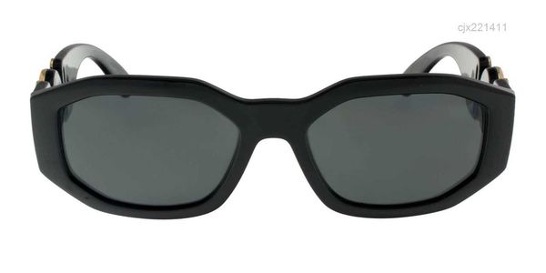 luxury designer sunglasses and summer style anti-ultraviolet retro square frame fashion eyeglasses come package wv21, White;black
luxury designer sunglasses and summer style anti-ultraviolet retro square frame fashion eyeglasses come package wv21, White;black