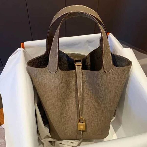 picotin lock luxury designer tote bags h home online store 2023 new vegetable basket womens bag fashion bucket small premium handbag mother
picotin lock luxury designer tote bags h home online store 2023 new vegetable basket womens bag fashion bucket small premium handbag mother