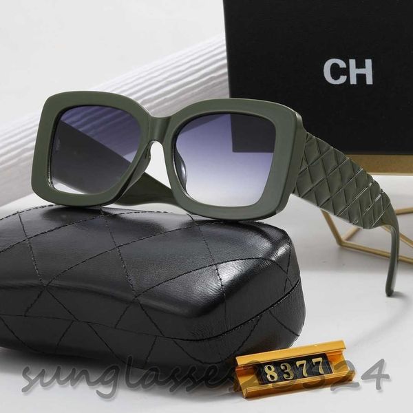 2023 woman mens sunglass new luxury brand driving shades male eyeglasses vintage travel frame sun glasses 8377, White;black
2023 woman mens sunglass new luxury brand driving shades male eyeglasses vintage travel frame sun glasses 8377, White;black